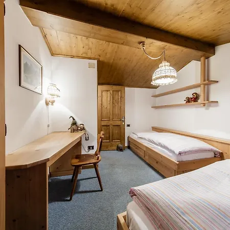 Haus Pill Apartament